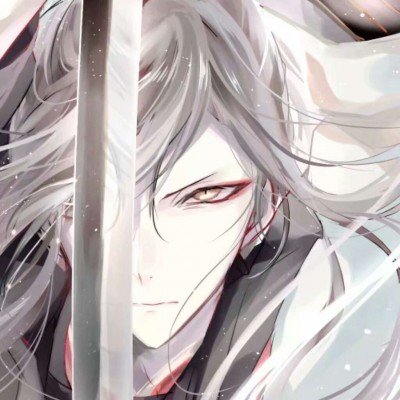 男子从行驶车辆中探身拍摄 网友举报